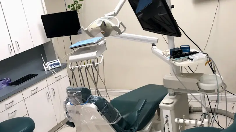 Rialto Dr Hana dental