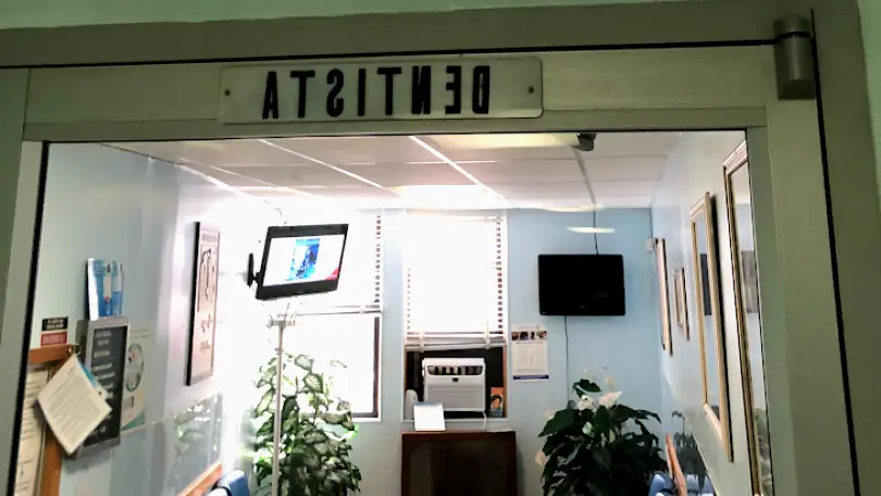 Corona Dr. Mota-Martinez, Dentist P.C.