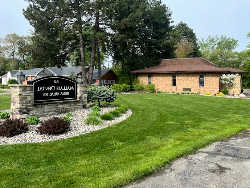Essexville Mallais Dental PLLC