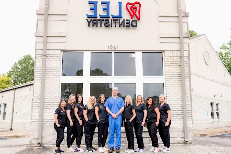Oxford Lee Family and Cosmetic Dentistry