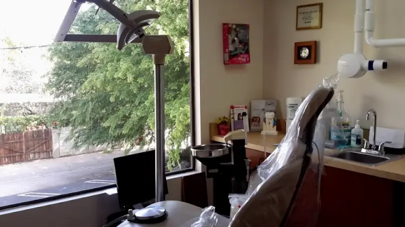 Woodland Hills Daniel E. Cronk, DDS, Inc
