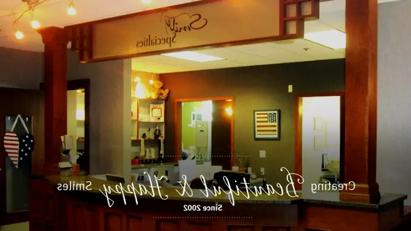  Lincoln Smile Specialties