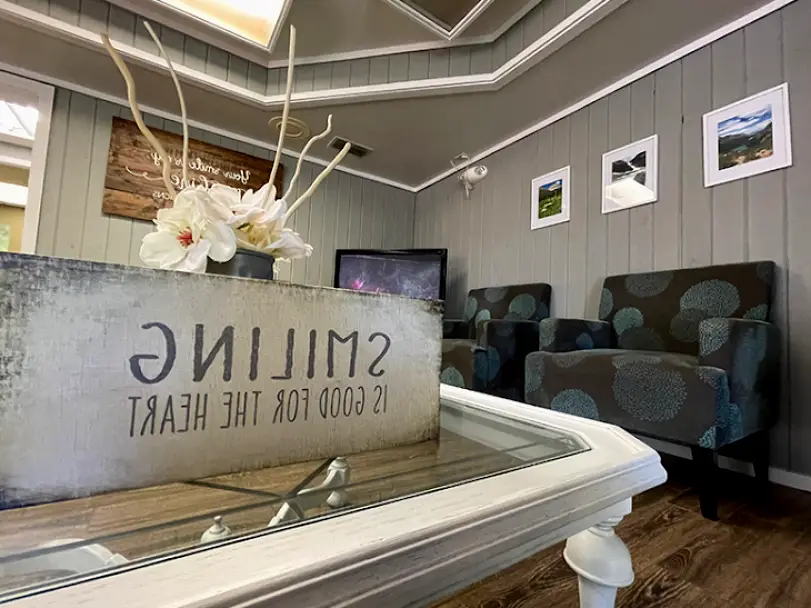 Zephyrhills Sunshine Smile Designs
