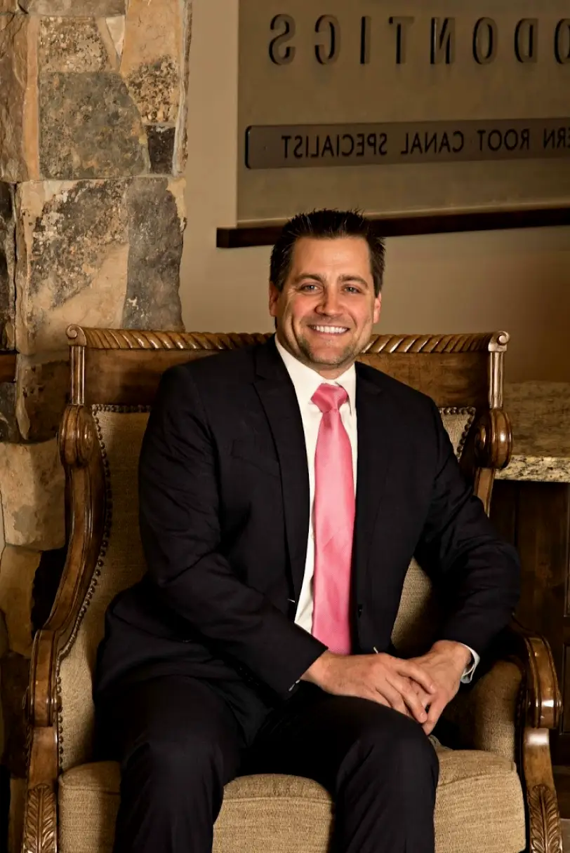 Kaysville Russell Endodontics: Cameron M. Russell D.M.D., M.S.