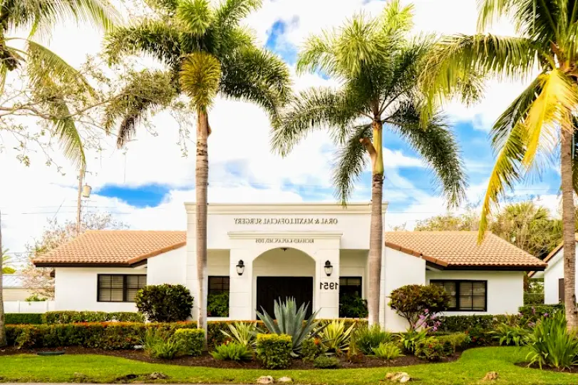 Richard W. Kaplan MD DDS - Palm Beach Gardens