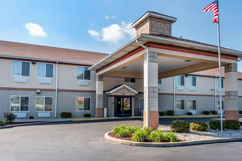  Shelbyville Econo Lodge