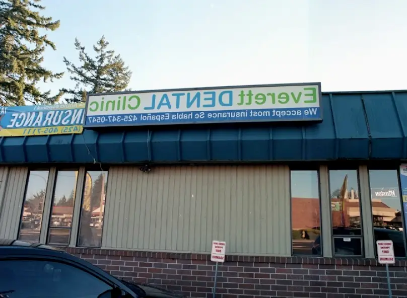  Everett Dental Clinic