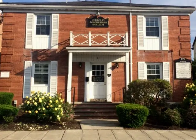  Ridgewood Kelly McNally Passarelli DDS