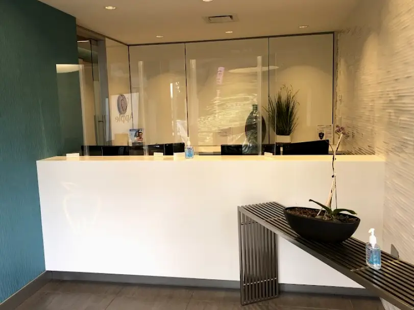 White Rock Apple Dental Specialists