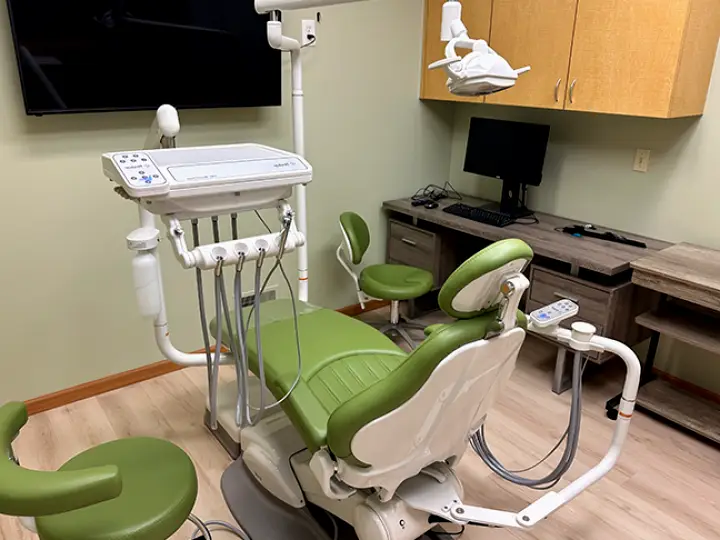  Drayton Plains Studio Smiles Dental