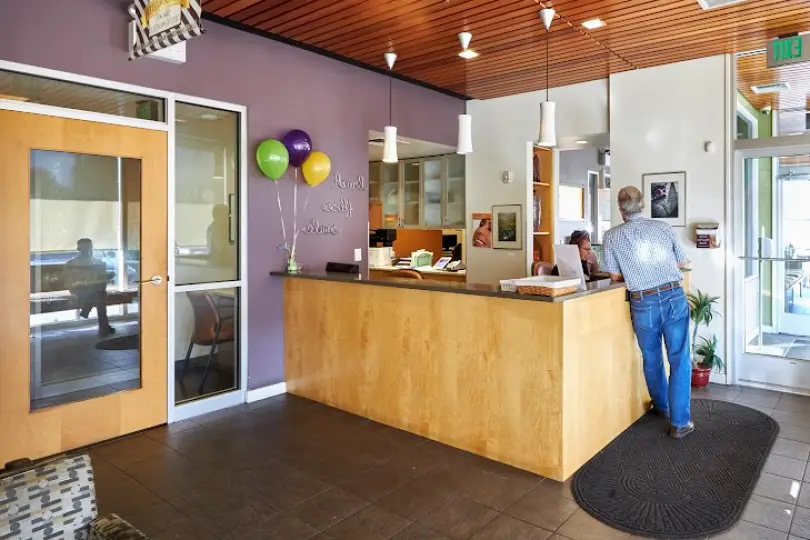 Lancaster Smilebuilderz Family Dentistry and Urgent Dental Care