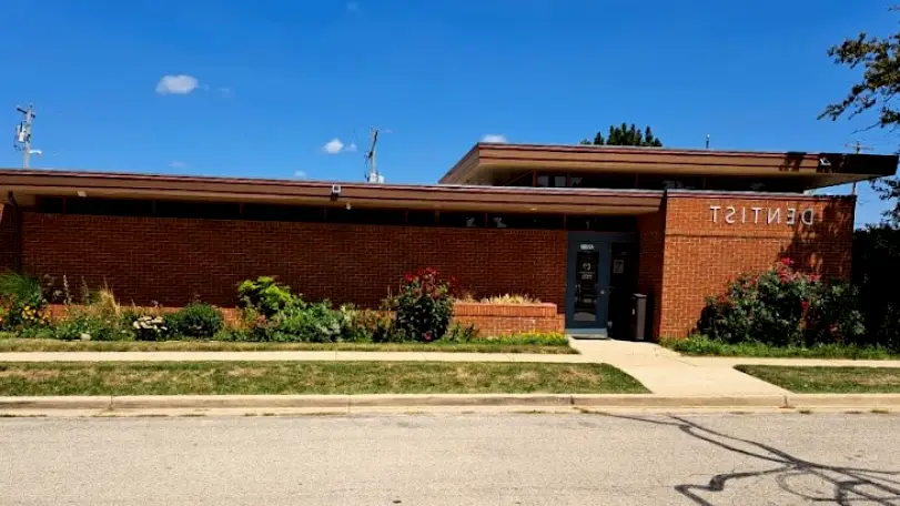 Sturtevant Carlton L. Donowa DDS, LLC