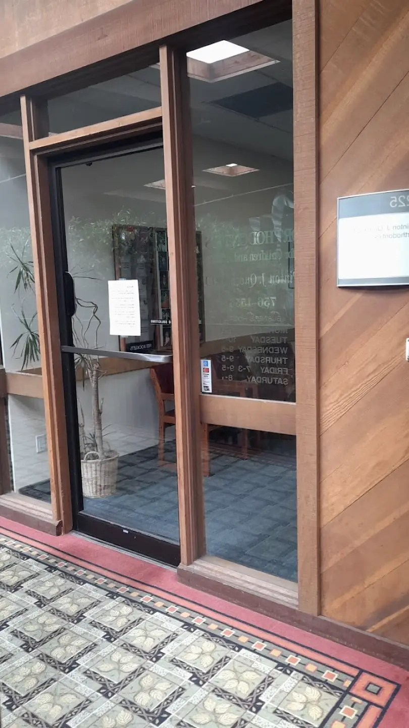 Daly City Winton J. Quock, DMD Orthodontics