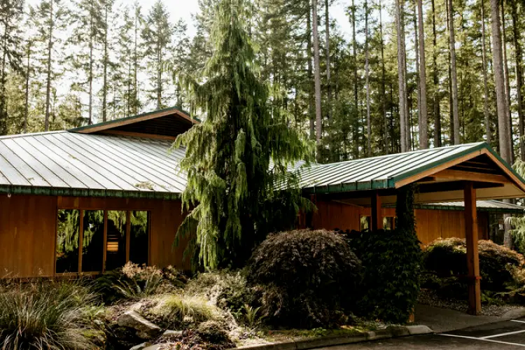 Port Orchard JohnsonLink Orthodontics: Jerrold Johnson, DDS, MS, PS and Jeffrey Lingenbrink, DDS, MSD, PS