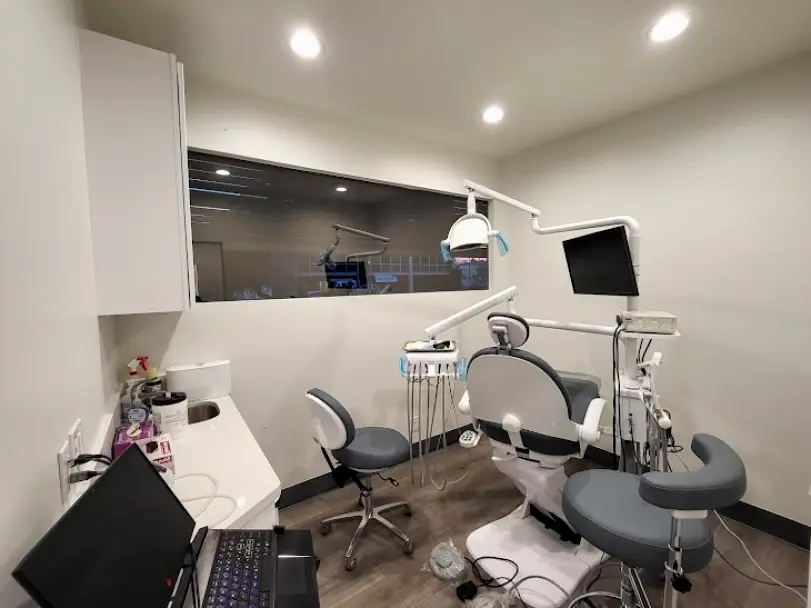 Covina College Street Dental