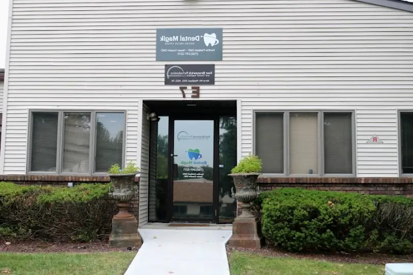 Dentist in East Brunswick | Dental Magik | Emergency and Cosmetic Dentistry
