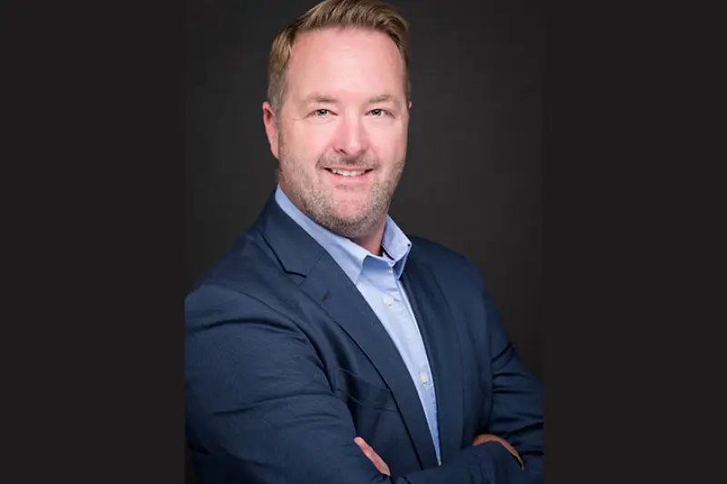 Meridian Desert Rose Dental - Dr. Derek Barnes, DDS