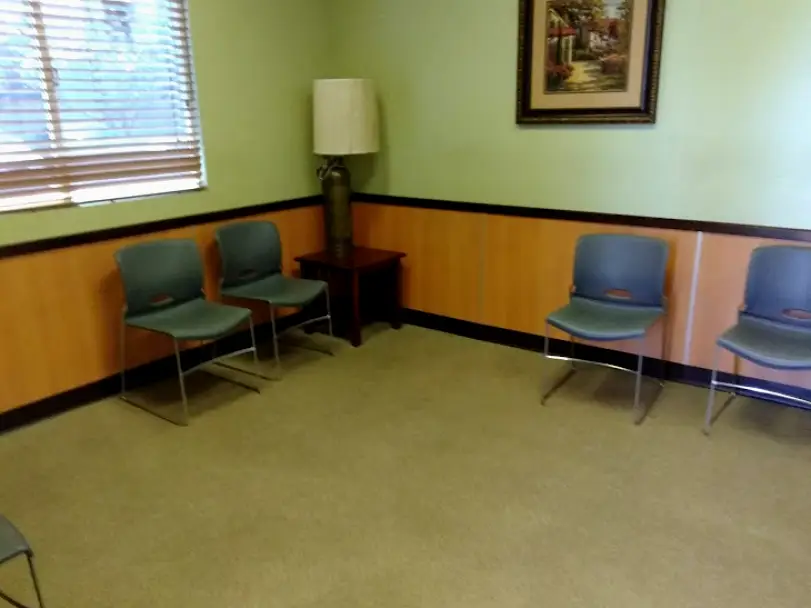 Hemet Area Dental Center: Truong Thanh DDS