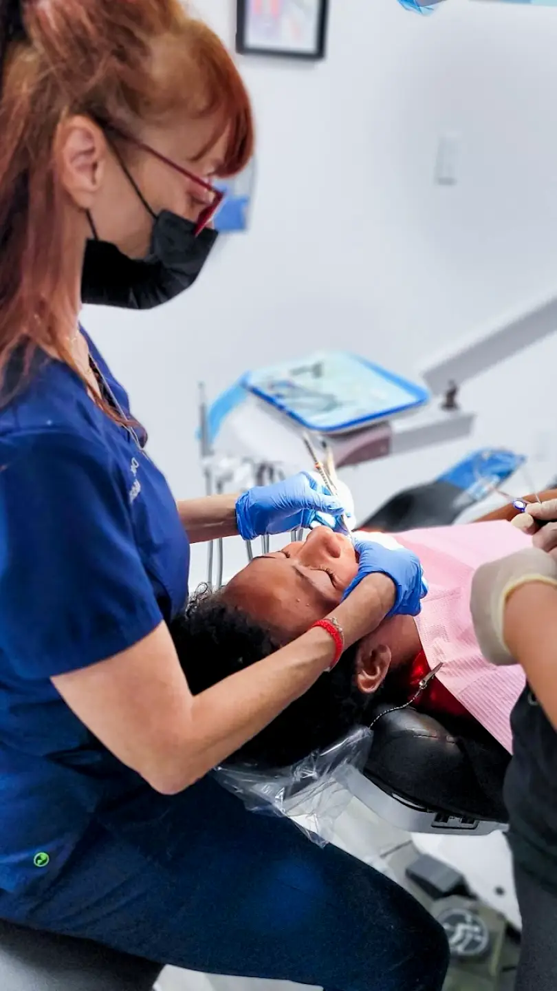 Brite Smile Dentist Canoga Park