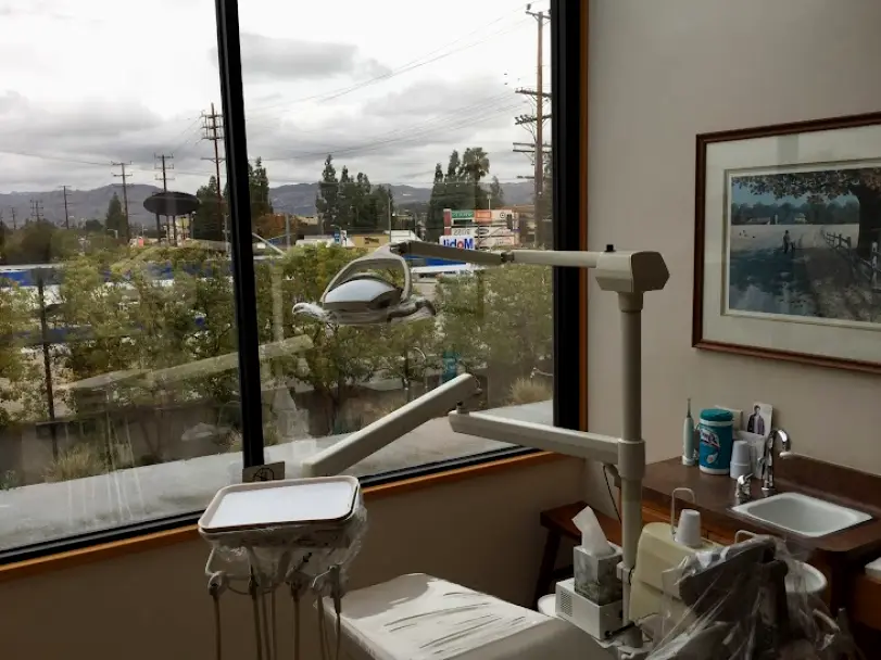 Woodland Hills Edmond Ahdoot, DDS - Smiles by Eddie