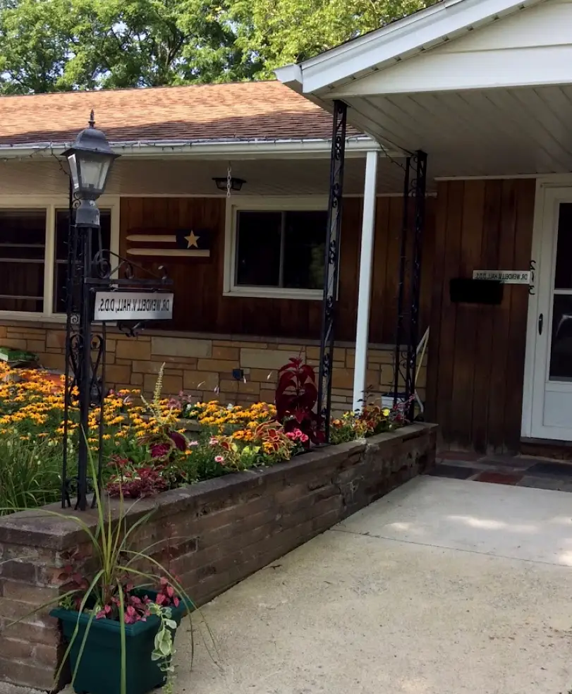 Avon Dr. Wendell V Hall General Dentistry, P.C.