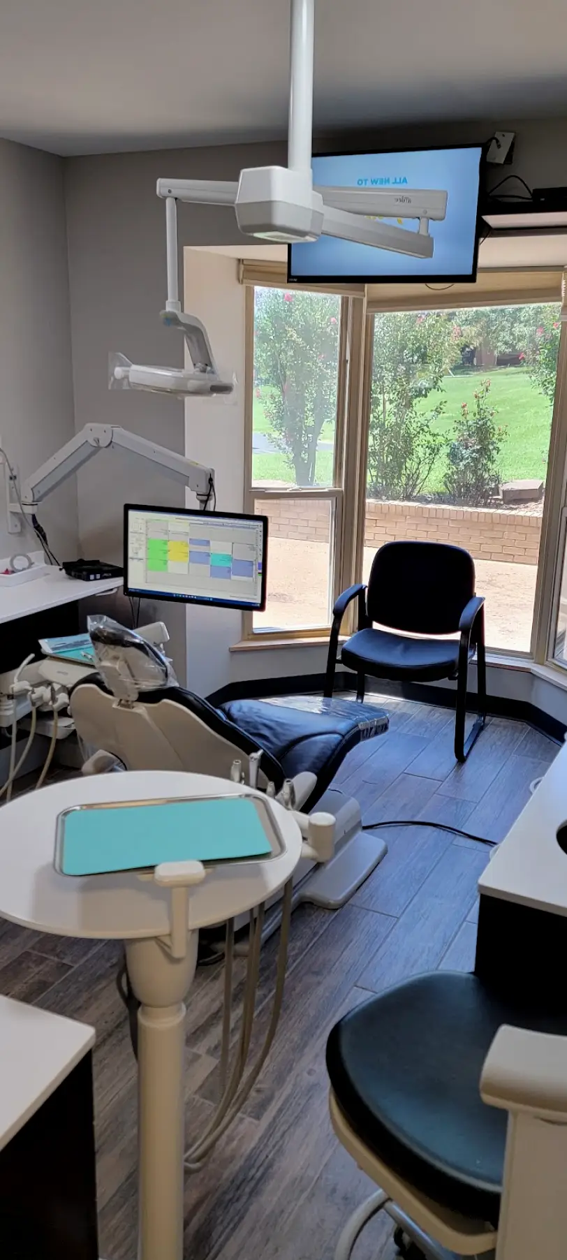 Frankston Family Dentistry: Kyle W Halberstadt DDS