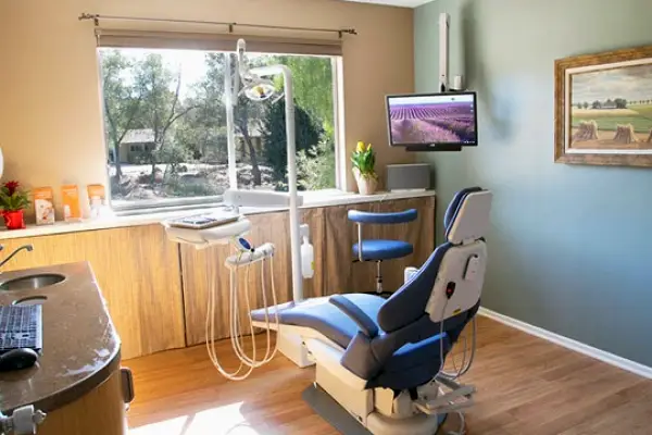 Ojai Dental Studio - Ramtin Riahi, DDS
