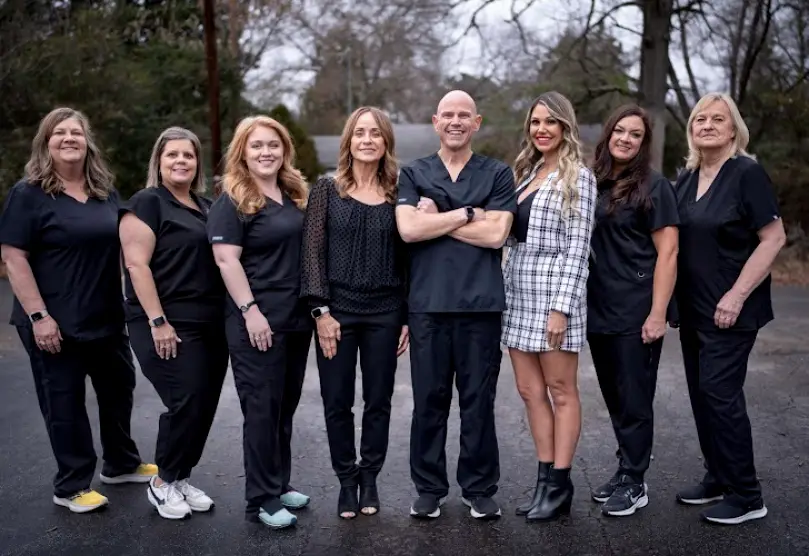 White Oak Thompson Dental & Fine Line Aesthetics