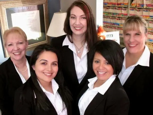 East Dundee Dr. Gregory M. Neu, DDS