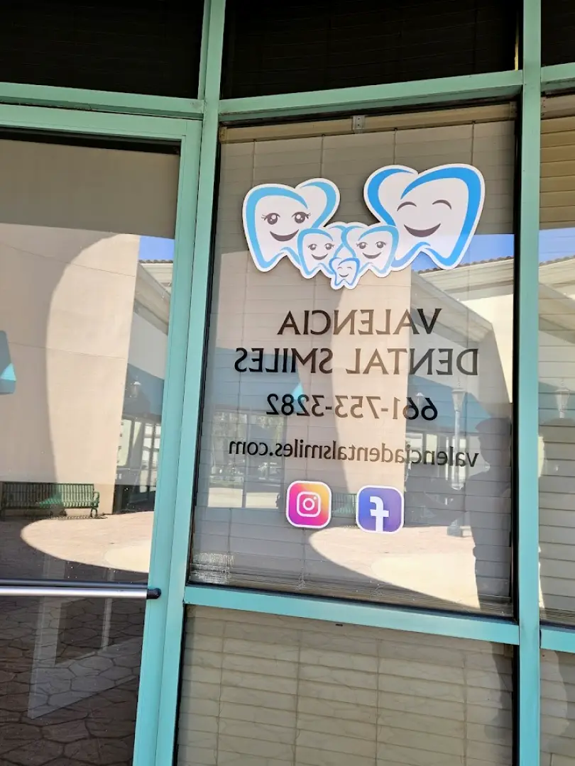 Santa Clarita VALENCIA DENTAL SMILES