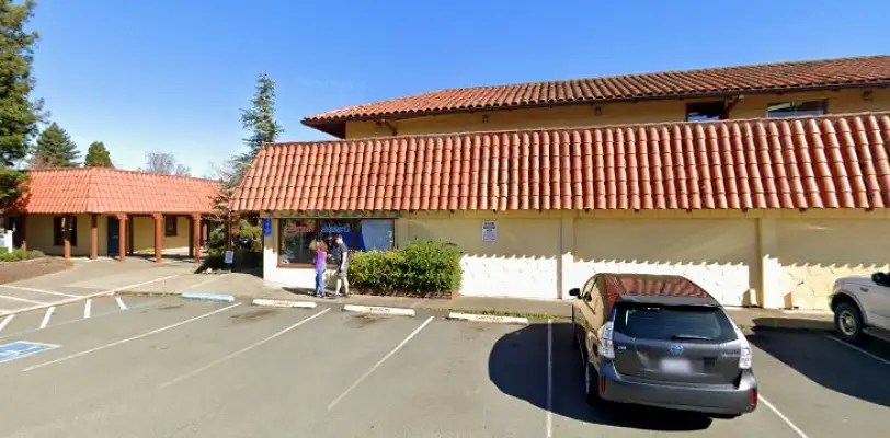 Santa Rosa Gregory Apostle, DDS