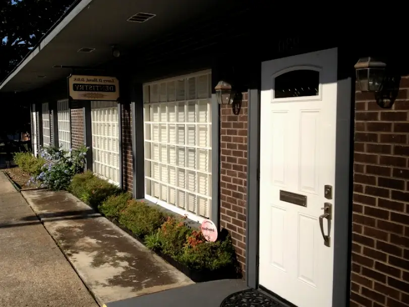 Shreveport Larry D. Hand, DDS