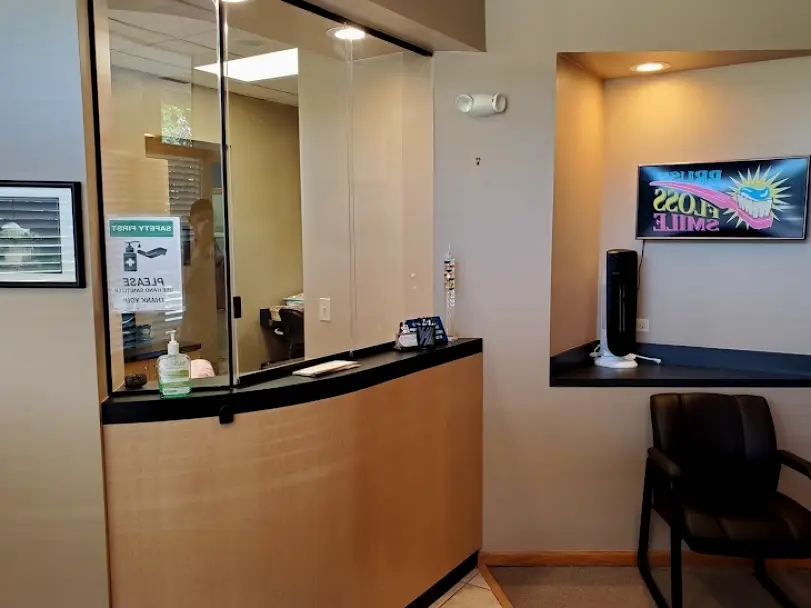  Gurnee Dental Care