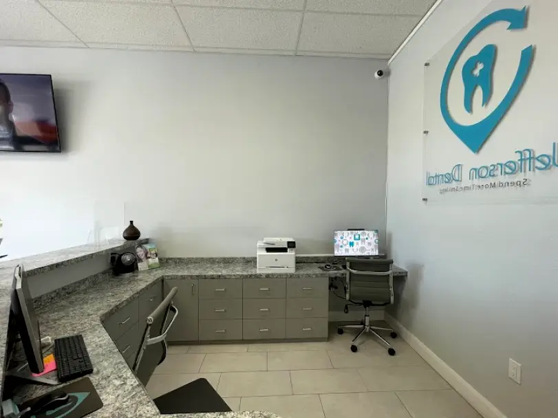 La Quinta Jefferson Dental