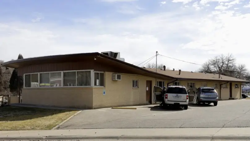 Pueblo David B Robinson, DDS