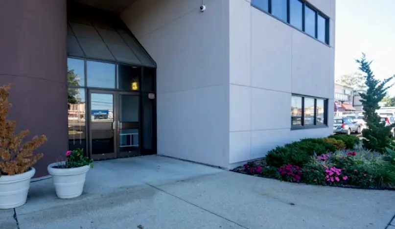 Leading Edge Oral Surgery Levittown