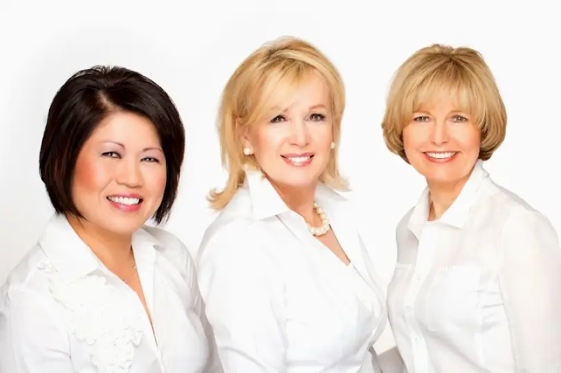  Newport Beach Sheets, Paquette & Wu Dental Practice