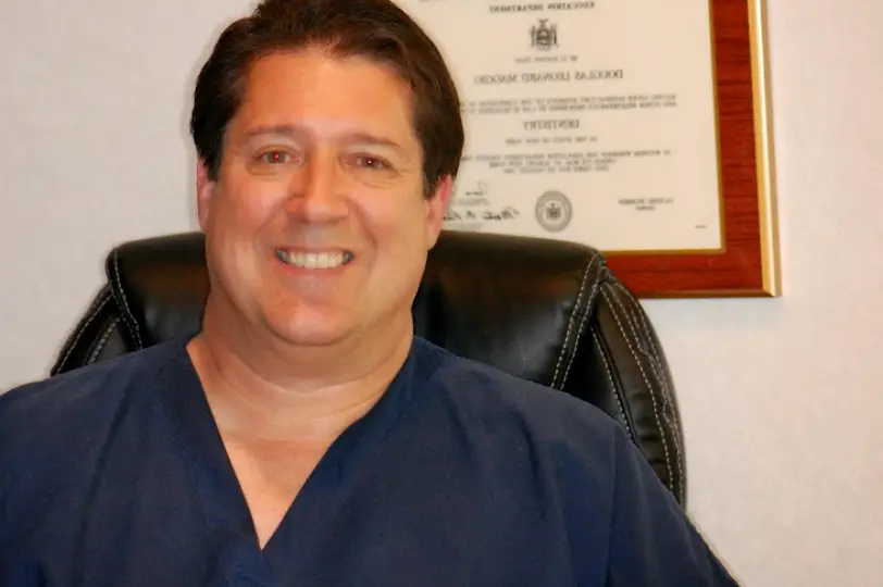  Flushing Maggio Douglas DDS