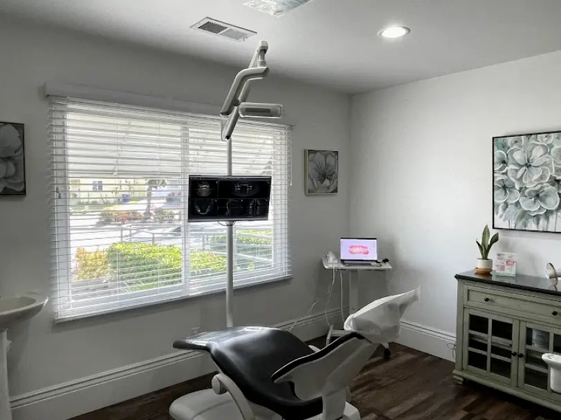 La Mesa The Dental House Dr. Jane Vu