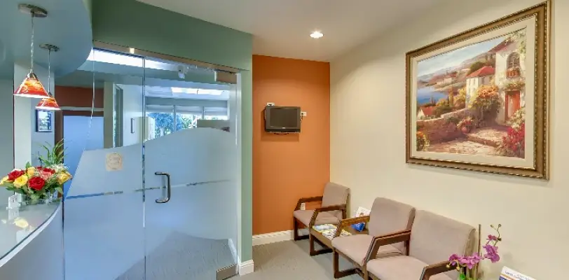 Natural Smiles San Jose: Aneeta Taneja DDS