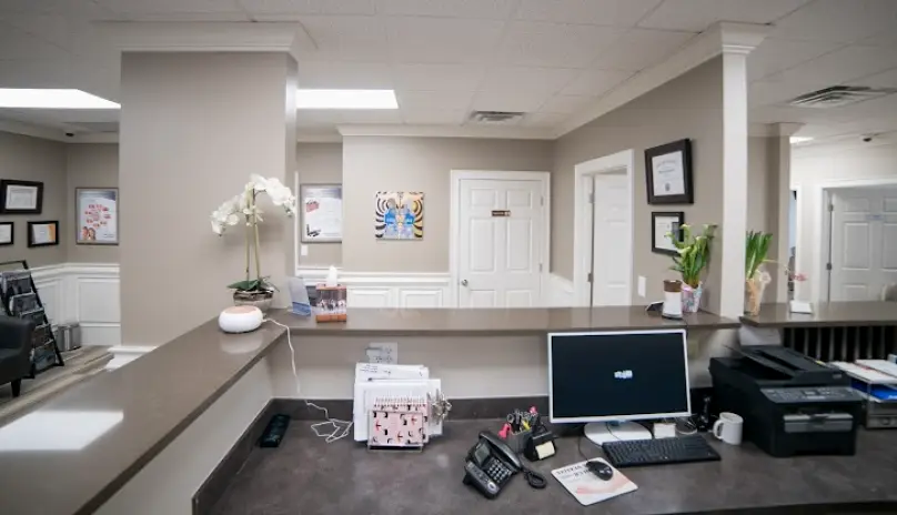Norcross Light DENTIST Touch