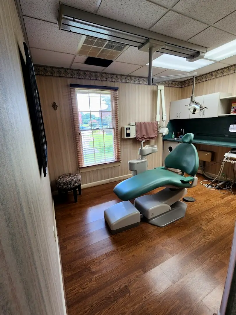 Smith Family and Cosmetic Dentistry (Goldsboro)