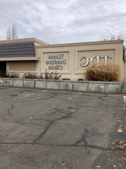 Yakima Turner Denture Clinic, LLC