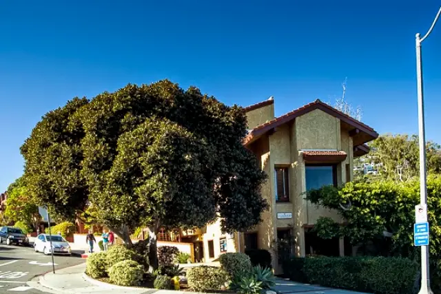 Advanced Dental Concepts - Laguna Beach