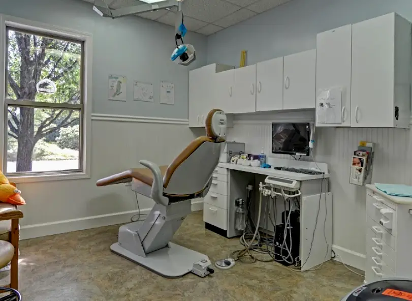 Clayton Pediatric Dentistry, Laszlo Ledenyi DDS