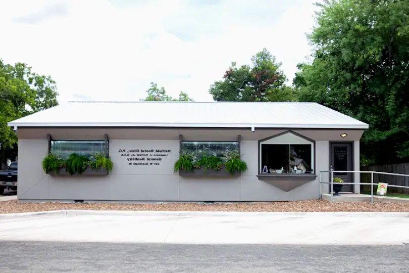 La Grange Hatfield Dental Clinic PC