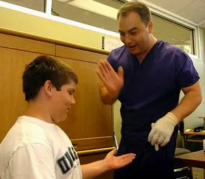 Palm Springs Joseph B. Godinez DDS Inc