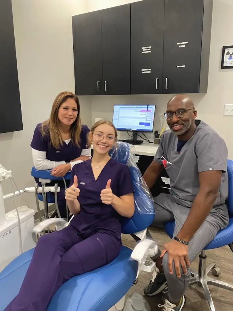 UR Smile Dental of Clute