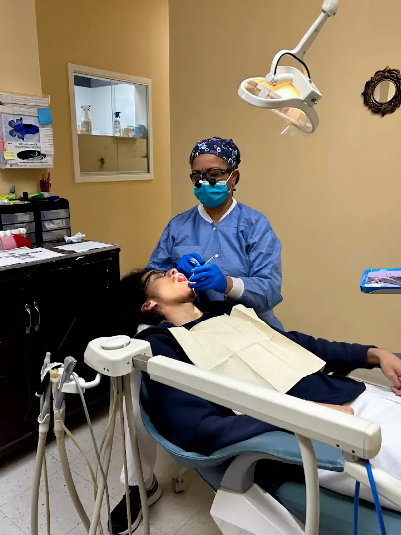  Waterbury Reidville Dentistry & Implants