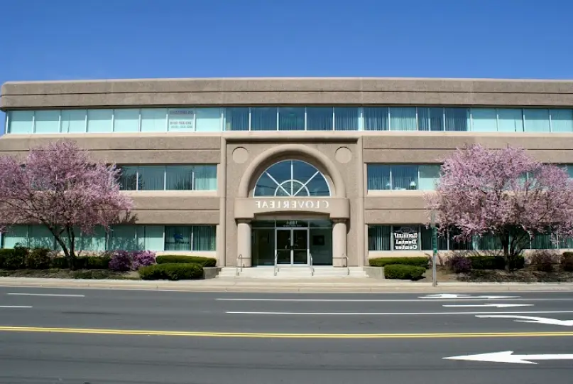 Meriden Cloverleaf Dental Center